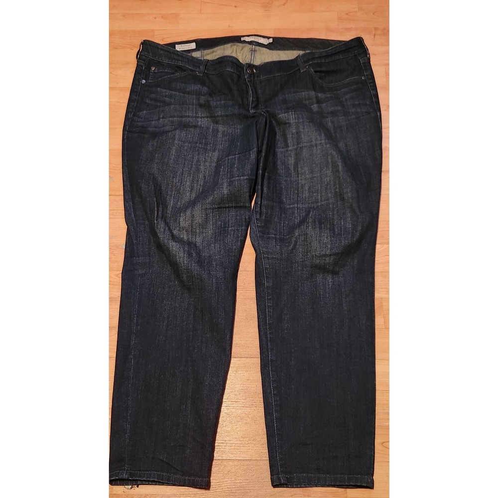 Torrid womens Boyfriend  Size 24R denim boot cut